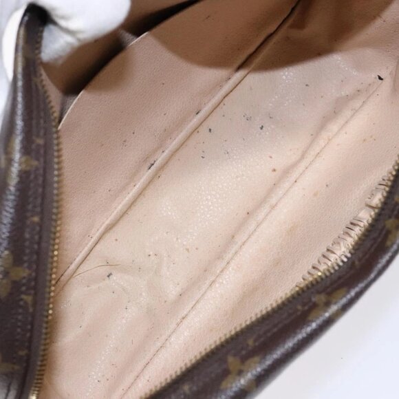 LOUIS VUITTON Monogram Trousse Toilette 28 Clutch Bag M47522 LV Auth 135133 - Picture 13 of 16